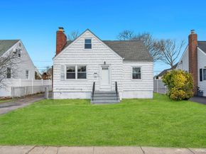 108 Lido Parkway, Lindenhurst NY 11757