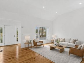 4 Carols Way, Hampton Bays NY 11946
