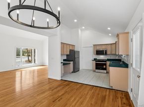 4 Carols Way, Hampton Bays NY 11946