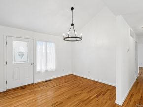 4 Carols Way, Hampton Bays NY 11946