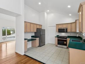 4 Carols Way, Hampton Bays NY 11946