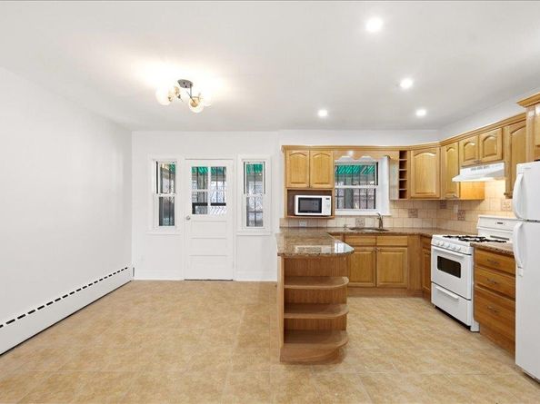 3337 Gunther Avenue, Bronx NY 10469