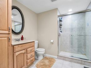 1 Kings Court, Hauppauge NY 11788