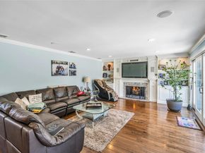 1 Kings Court, Hauppauge NY 11788