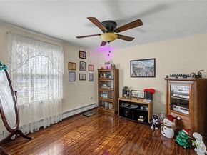 9 S Pond Trail, Ridge NY 11961