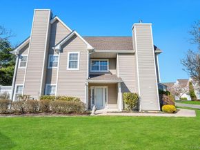 198 Erik Drive, East Setauket NY 11733