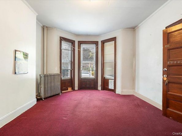 407 Eldert Lane, Brooklyn NY 11208