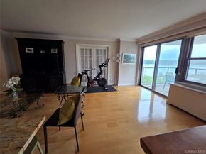 18-05 215 Street 10 M, Bayside NY 11360