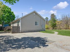 762 Bourdois Avenue, Bellport NY 11713