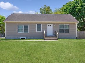 762 Bourdois Avenue, Bellport NY 11713