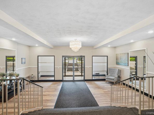 2261 Palmer Avenue 4L, New Rochelle NY 10801