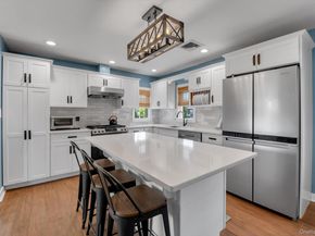 11 Koch Place, Carle Place NY 11514