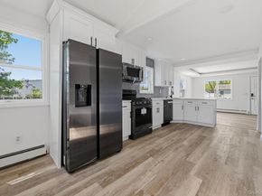 284 15th Street, West Babylon NY 11704
