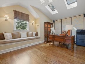 9 Godfrey Lane, Huntington NY 11743