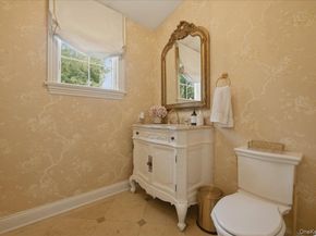 9 Godfrey Lane, Huntington NY 11743