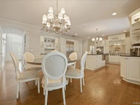 9 Godfrey Lane, Huntington NY 11743