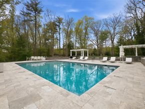9 Godfrey Lane, Huntington NY 11743
