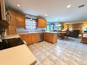 15 Fawn Crossing, Wading River NY 11792