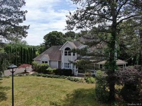 15 Fawn Crossing, Wading River NY 11792
