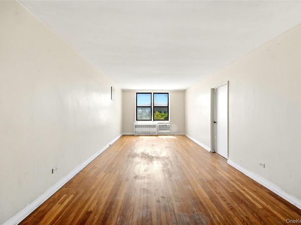 3531 Bronxwood 6K, Bronx NY 10469
