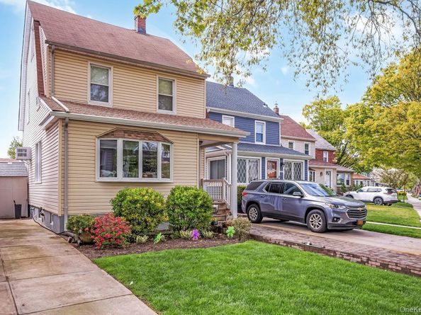 88-68 Commonwealth Boulevard, Bellerose NY 11426
