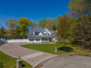 3 Sander Court, Middle Island NY 11953