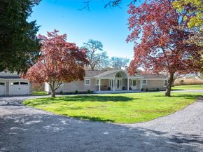 111 S Country Road, Remsenburg NY 11960