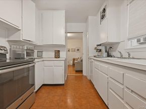 163 Elm Street, Roslyn Heights NY 11577