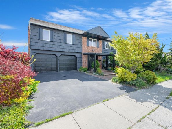 3935 Sally Lane, Oceanside NY 11572
