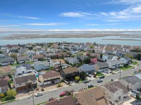 3935 Sally Lane, Oceanside NY 11572