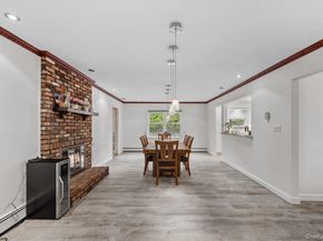 3 Fams Court, Jericho NY 11753