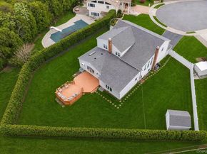 3 Fams Court, Jericho NY 11753