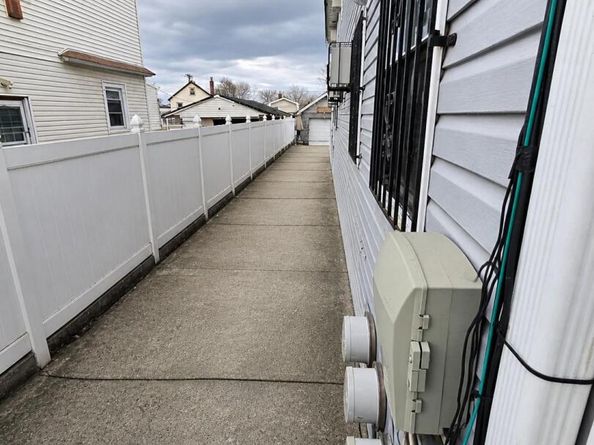 12823 Van Wyck Expressway, Jamaica NY 11436
