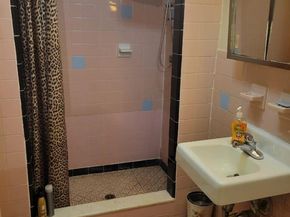 818 E 227th Street, Bronx NY 10466