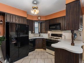 89 Bellevue Avenue, Oceanside NY 11572