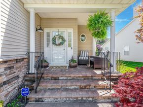 8 Joshua Court, Wading River NY 11792