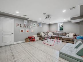8 Joshua Court, Wading River NY 11792