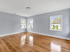 9 Tulip Lane, Port Washington NY 11050