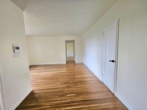 112-24 Northern Boulevard 3E, Corona NY 11368