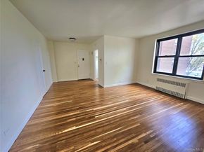 112-24 Northern Boulevard 3E, Corona NY 11368