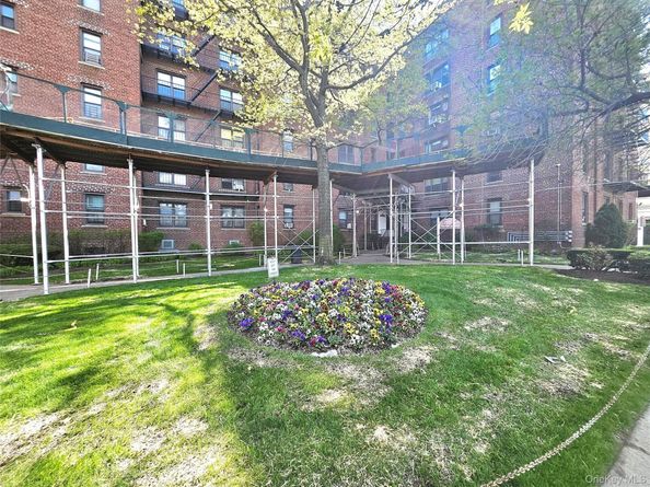 112-24 Northern Boulevard 3E, Corona NY 11368