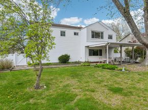 6 Lordly Court, Kings Park NY 11754