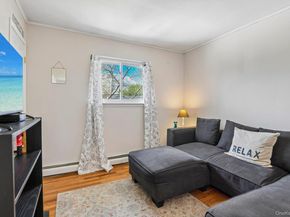 6 Lordly Court, Kings Park NY 11754