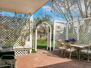 17 Myrtle Lane, East Patchogue NY 11772