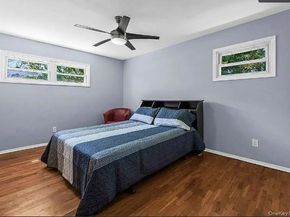 33 Long Bow Lane, Commack NY 11725