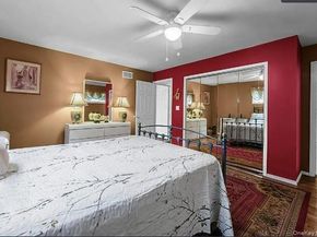 33 Long Bow Lane, Commack NY 11725