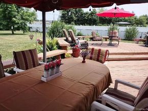 33 Long Bow Lane, Commack NY 11725
