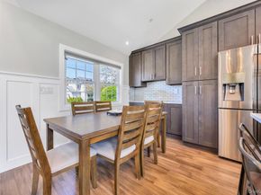 15 Main Parkway, Plainview NY 11803