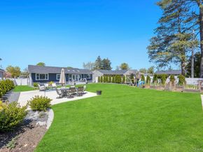 15 Main Parkway, Plainview NY 11803