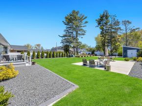 15 Main Parkway, Plainview NY 11803